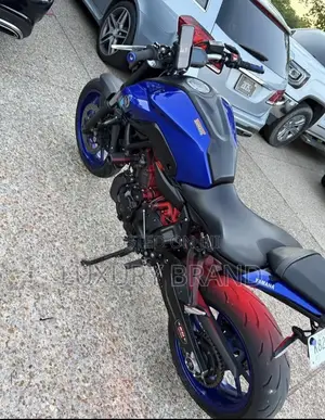 Yamaha 2023 Blue