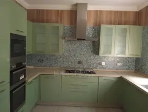 4bdrm Duplex in Tse Addo, Melcom for rent