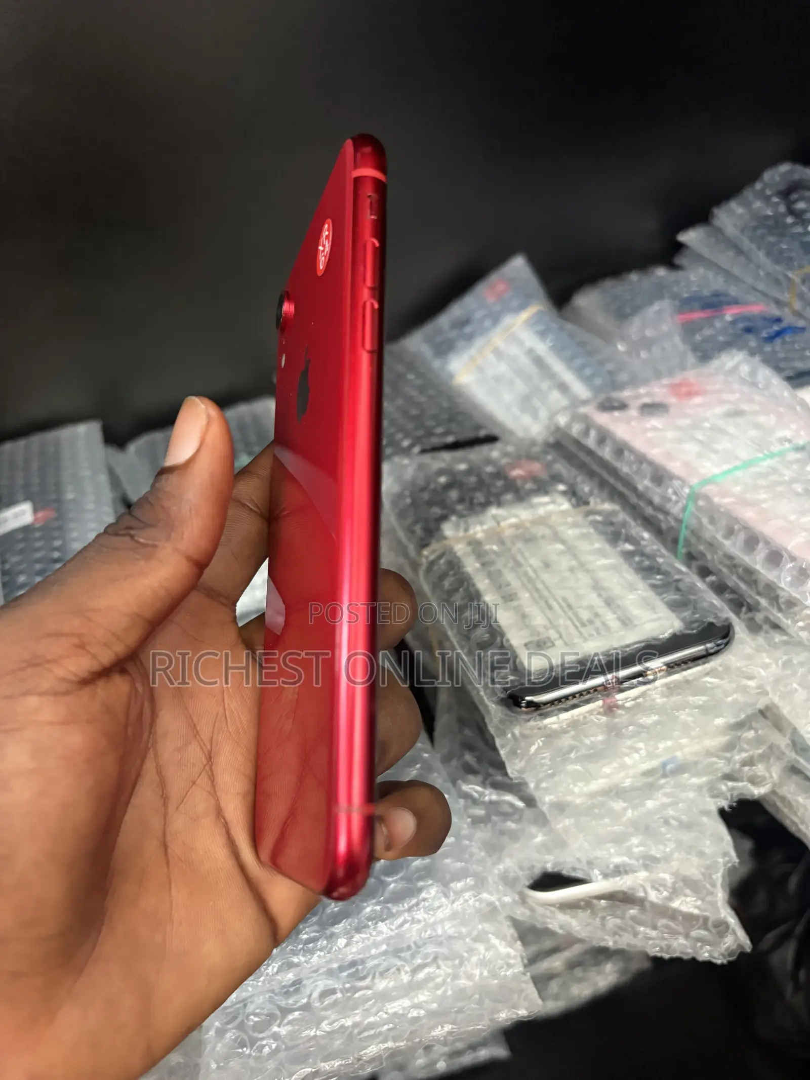 Apple iPhone XR 64 GB Red