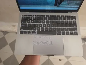 Laptop Apple MacBook Pro 2017 8GB Intel Core i7 SSD 256GB