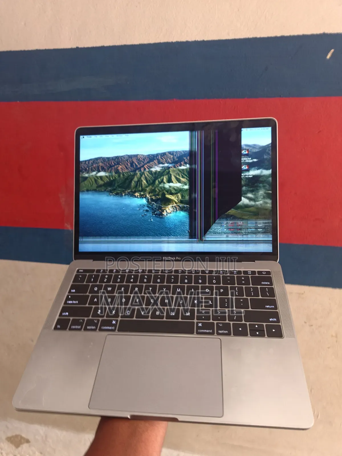 Laptop Apple MacBook Pro 2017 8GB Intel Core i7 SSD 256GB