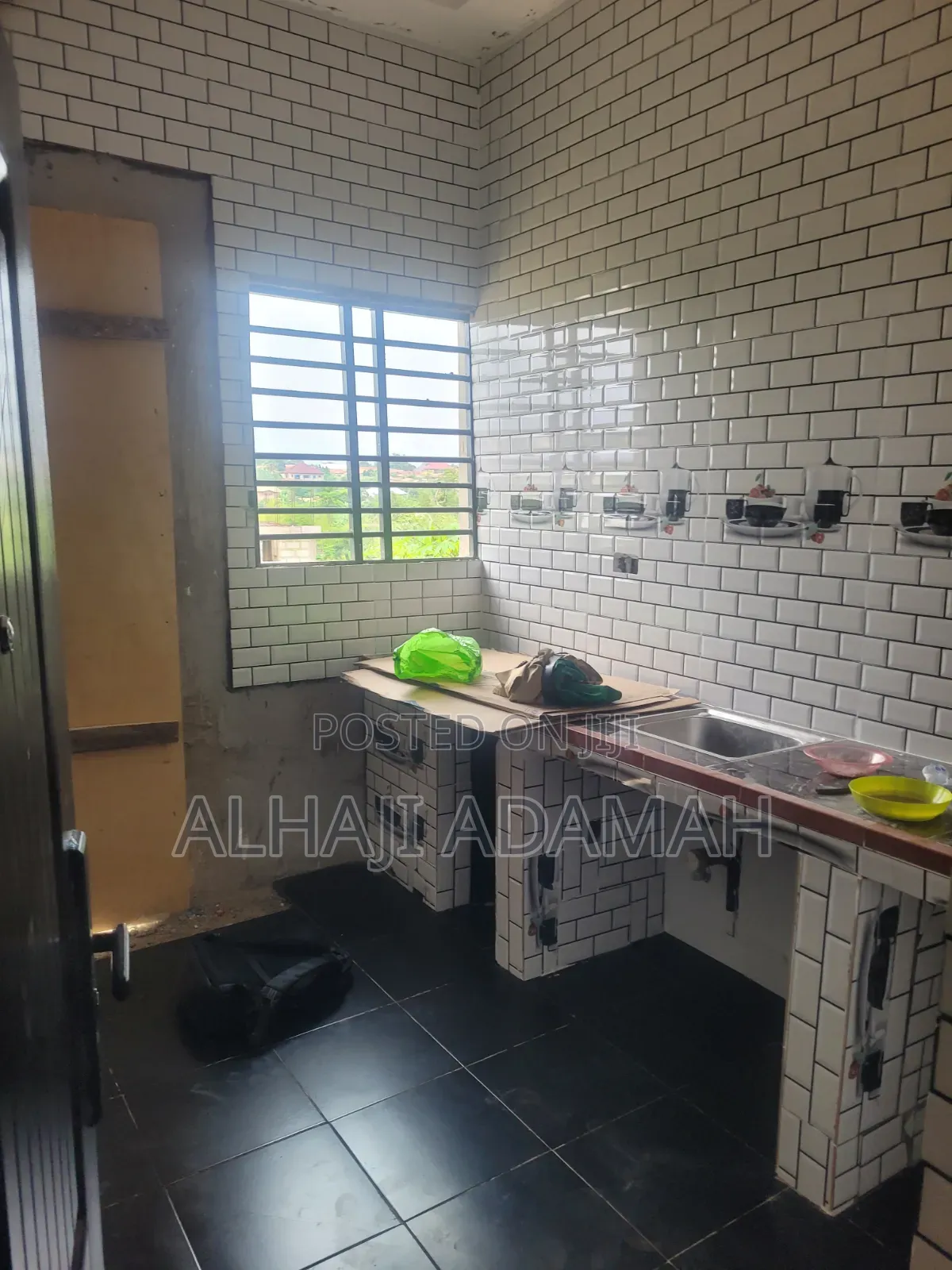 Furnished 4bdrm Block of Flats in Diamond City Estate, Atwima Kwanwoma