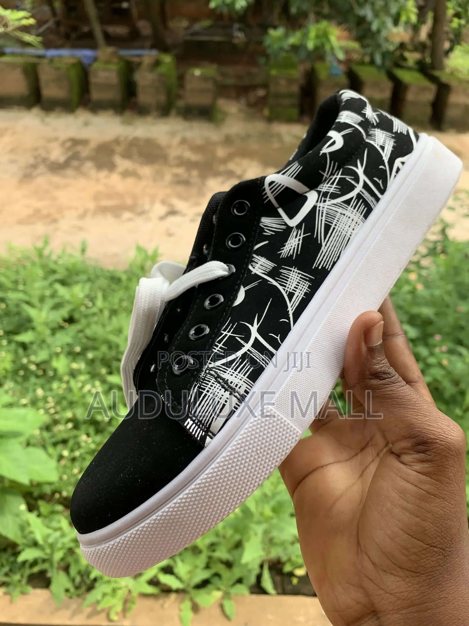Casual Sneakers
