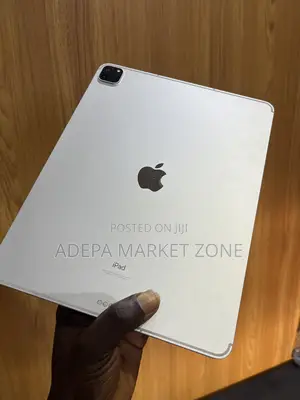 Apple iPad Pro 12.9 (2022) 512 GB Gray
