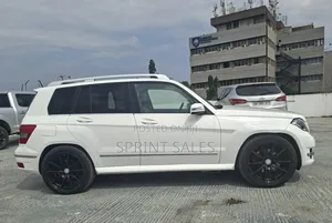 Mercedes-Benz GLK-Class 2010 White