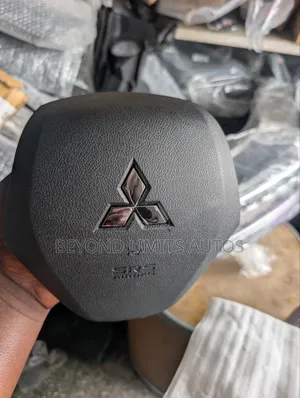Mitsubishi Outlander 2021,2022,2023,2024 Steering Wheel Airbag Cover