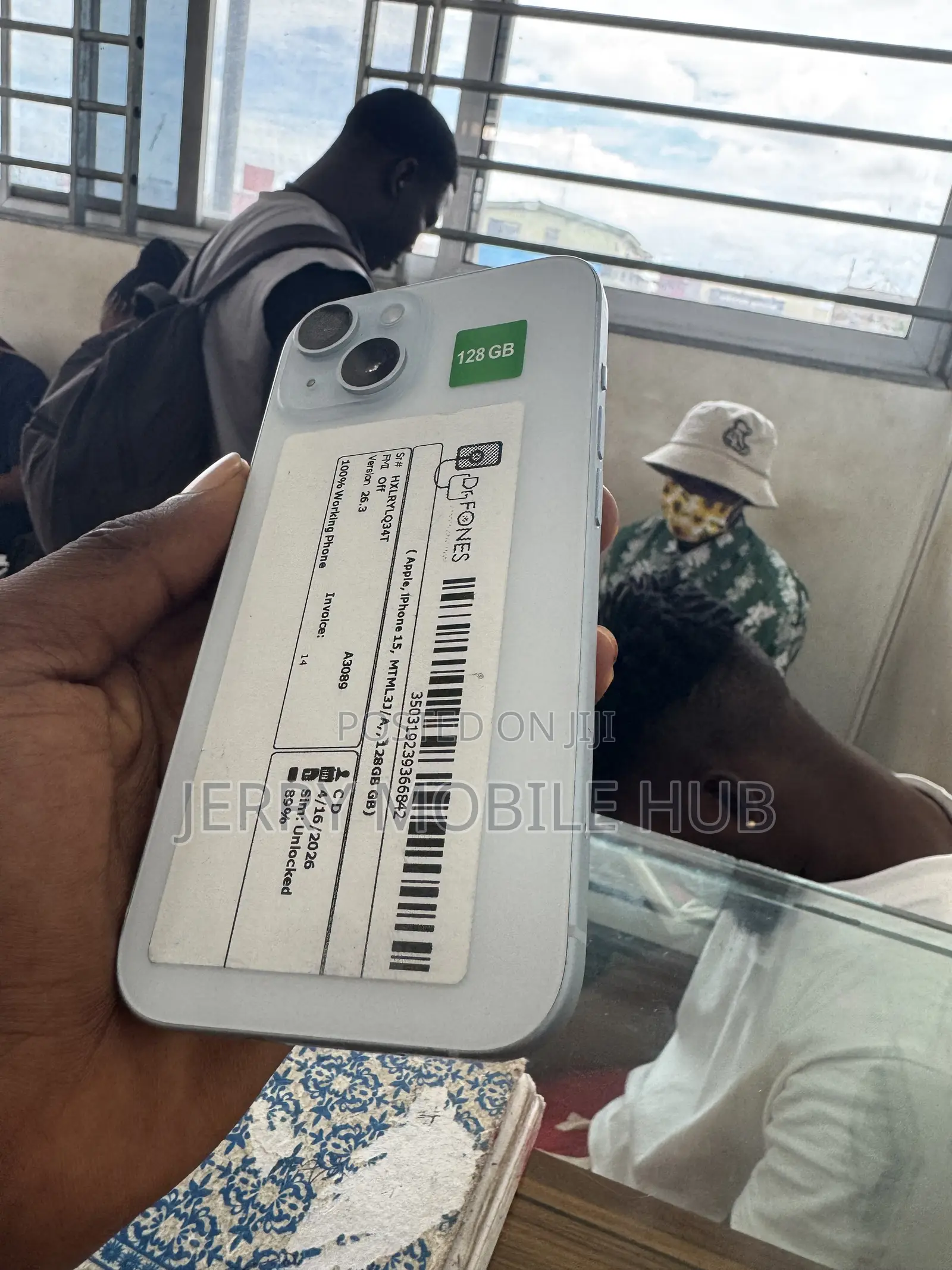 Apple iPhone 15 128 GB White