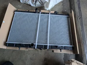 Nissan Rogue 2017 - 2022 Radiator / Water Tank