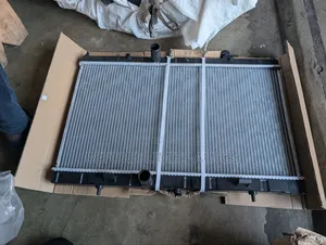 Nissan Rogue 2017 - 2022 Radiator / Water Tank