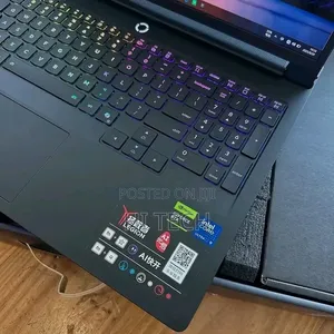 New Laptop Lenovo Yoga 7i 32GB Intel Core Ultra 9 SSD 2T