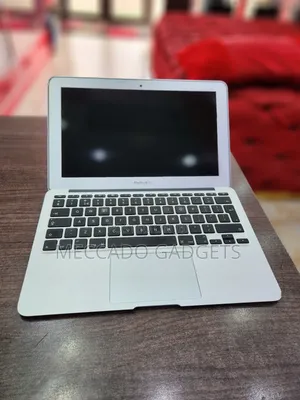 Laptop Apple MacBook Air 2015 8GB Intel Core i5 SSD 256GB