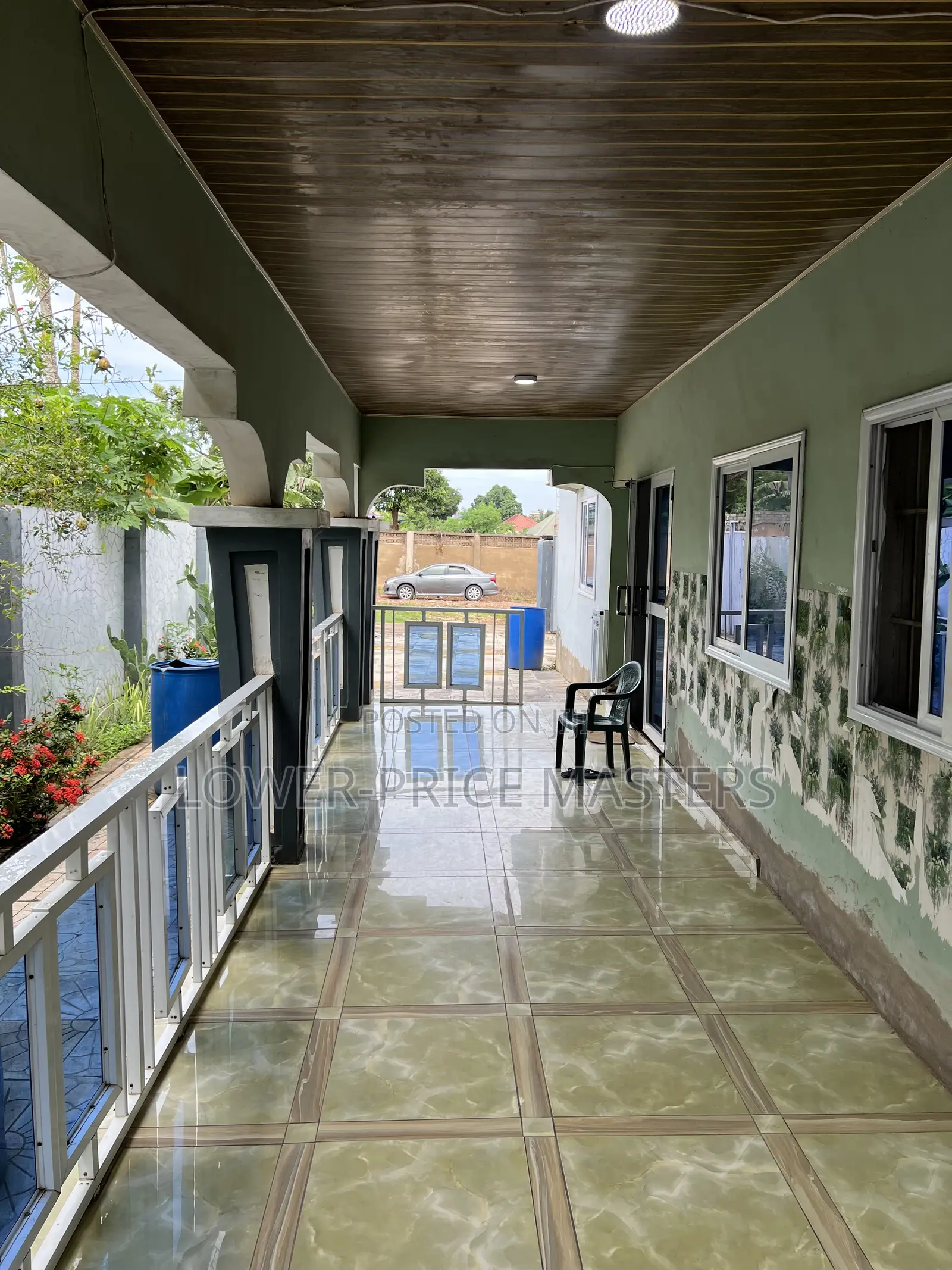 Furnished 7bdrm House in Kasoa for sale