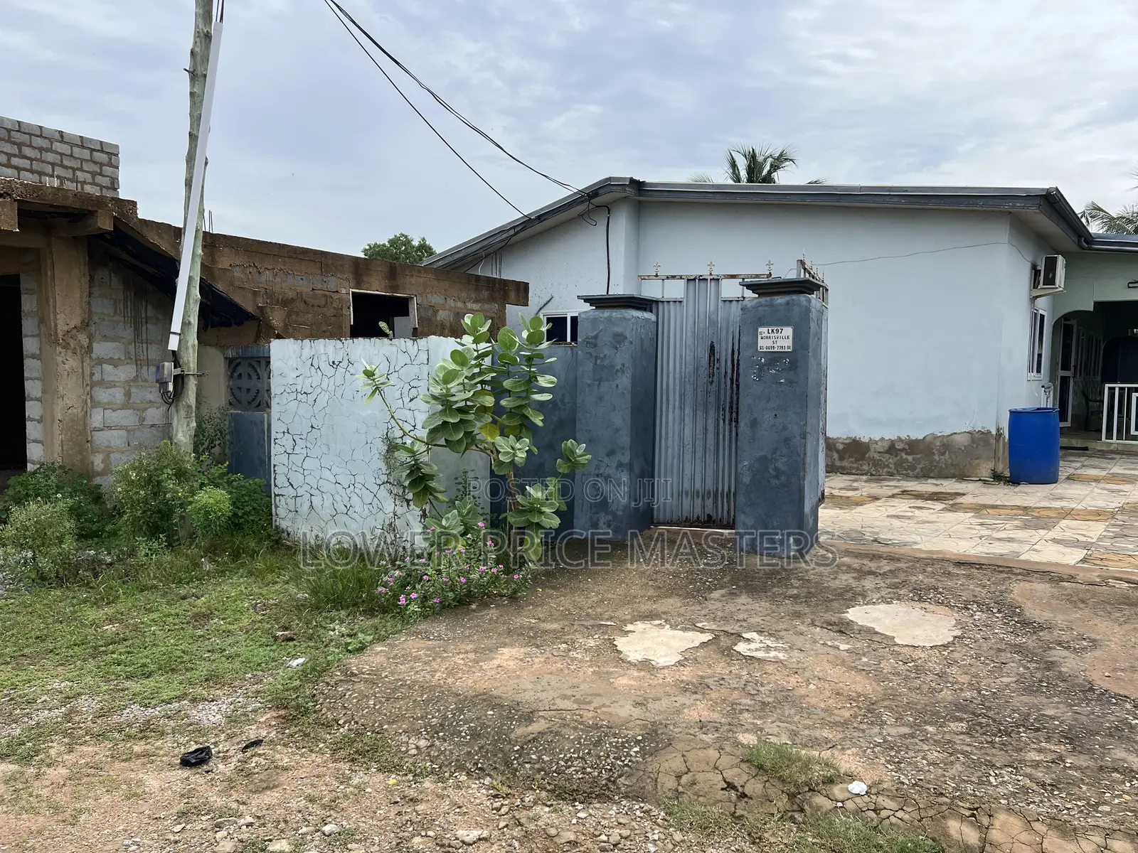 Furnished 7bdrm House in Kasoa for sale