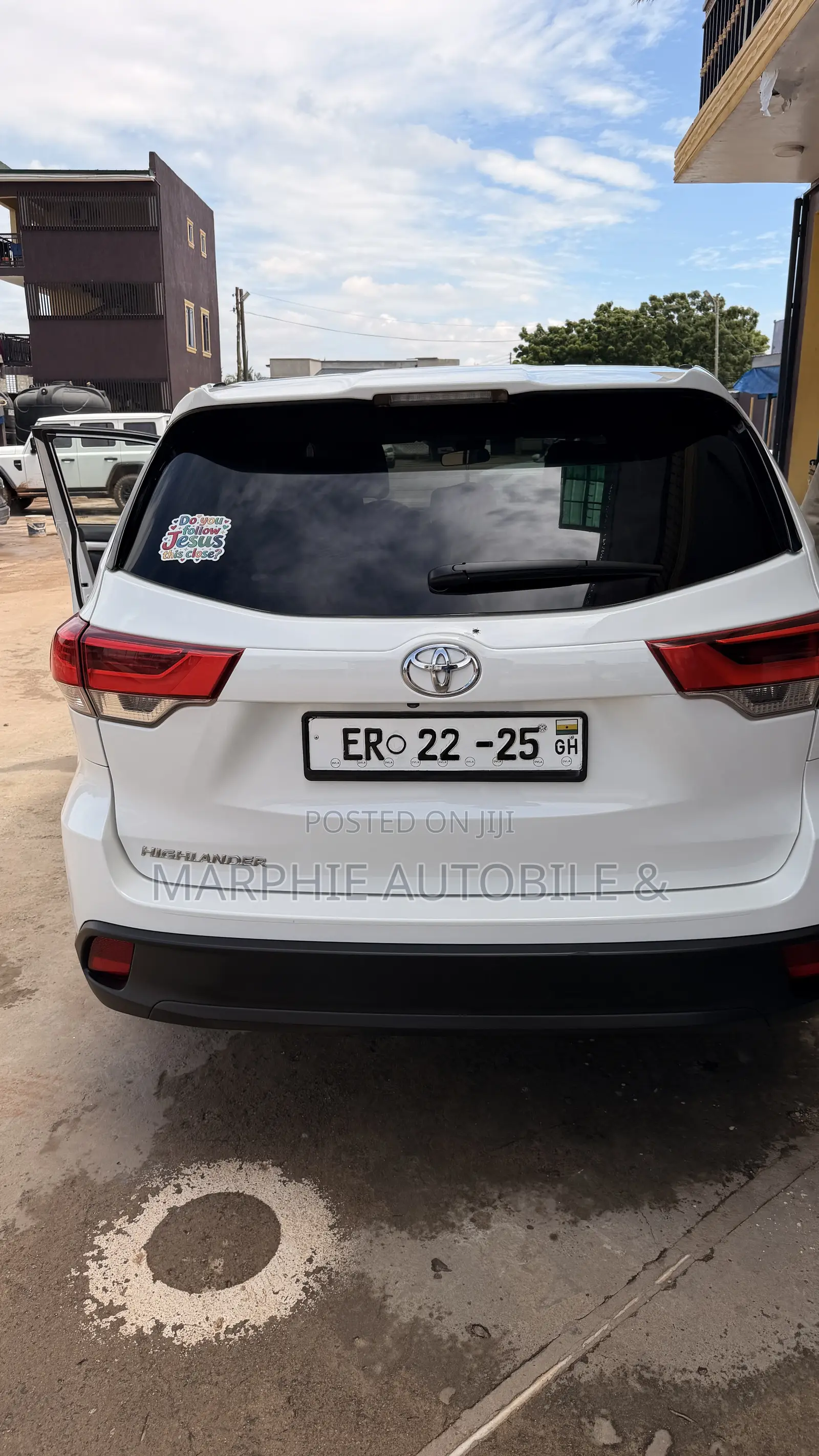 Toyota Highlander LE Plus 2019 White