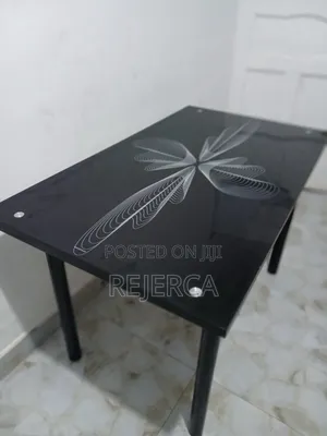 Aaffordable Dinning Table