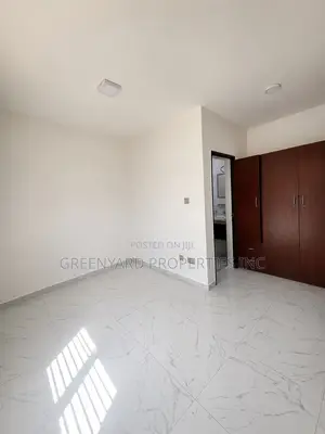 2bdrm Townhouse / Terrace in University Of, Madina for rent