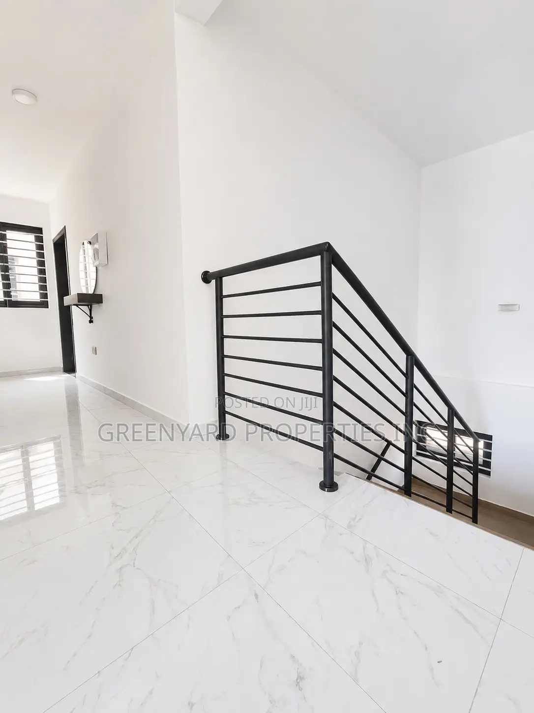 2bdrm Townhouse / Terrace in University Of, Madina for rent