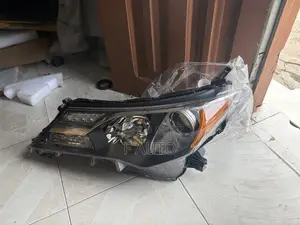 Toyota Rav4 2014,2015 Headlight