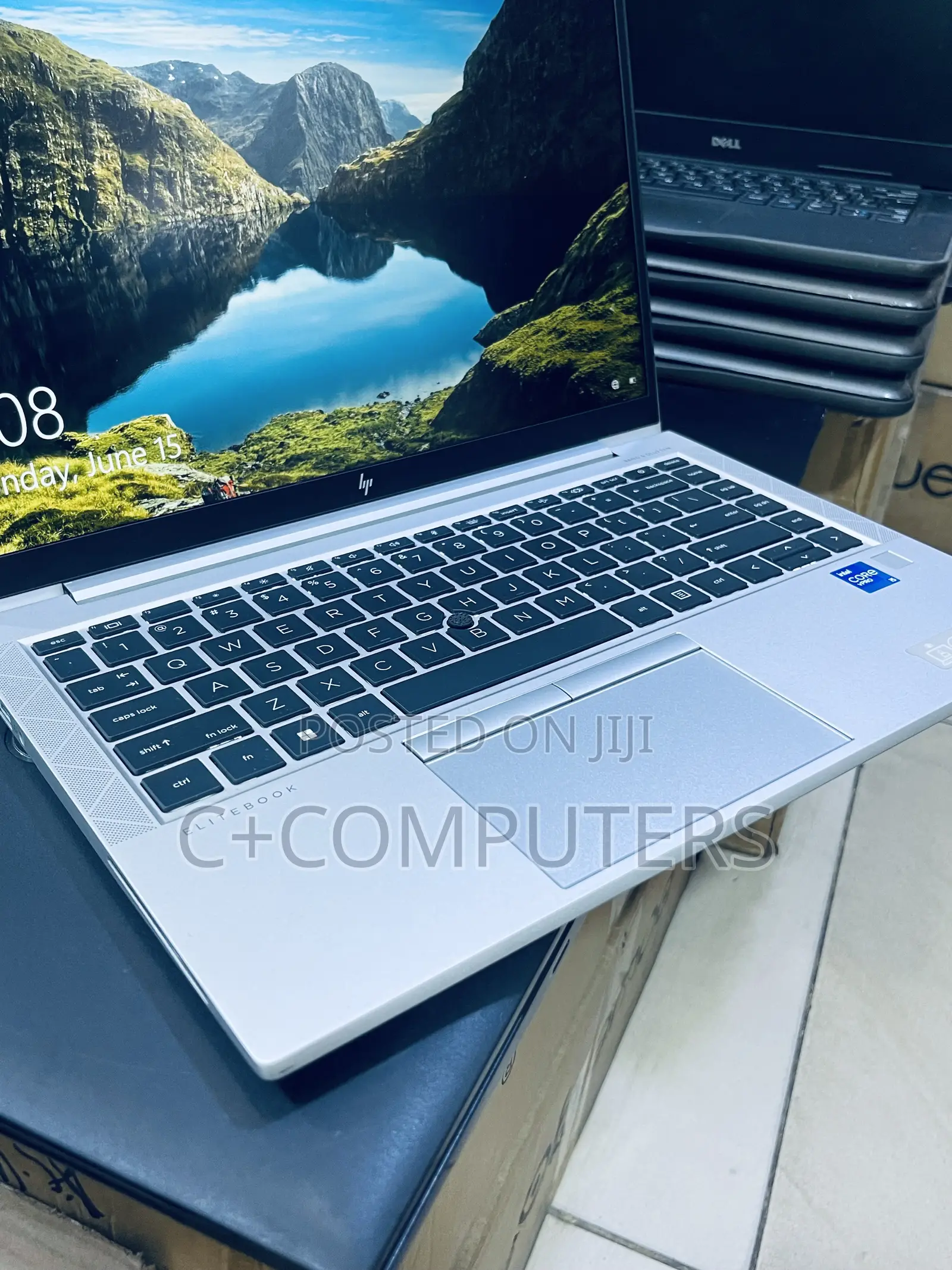 New Laptop HP EliteBook 840 G8 8GB Intel Core i5 SSD 256GB