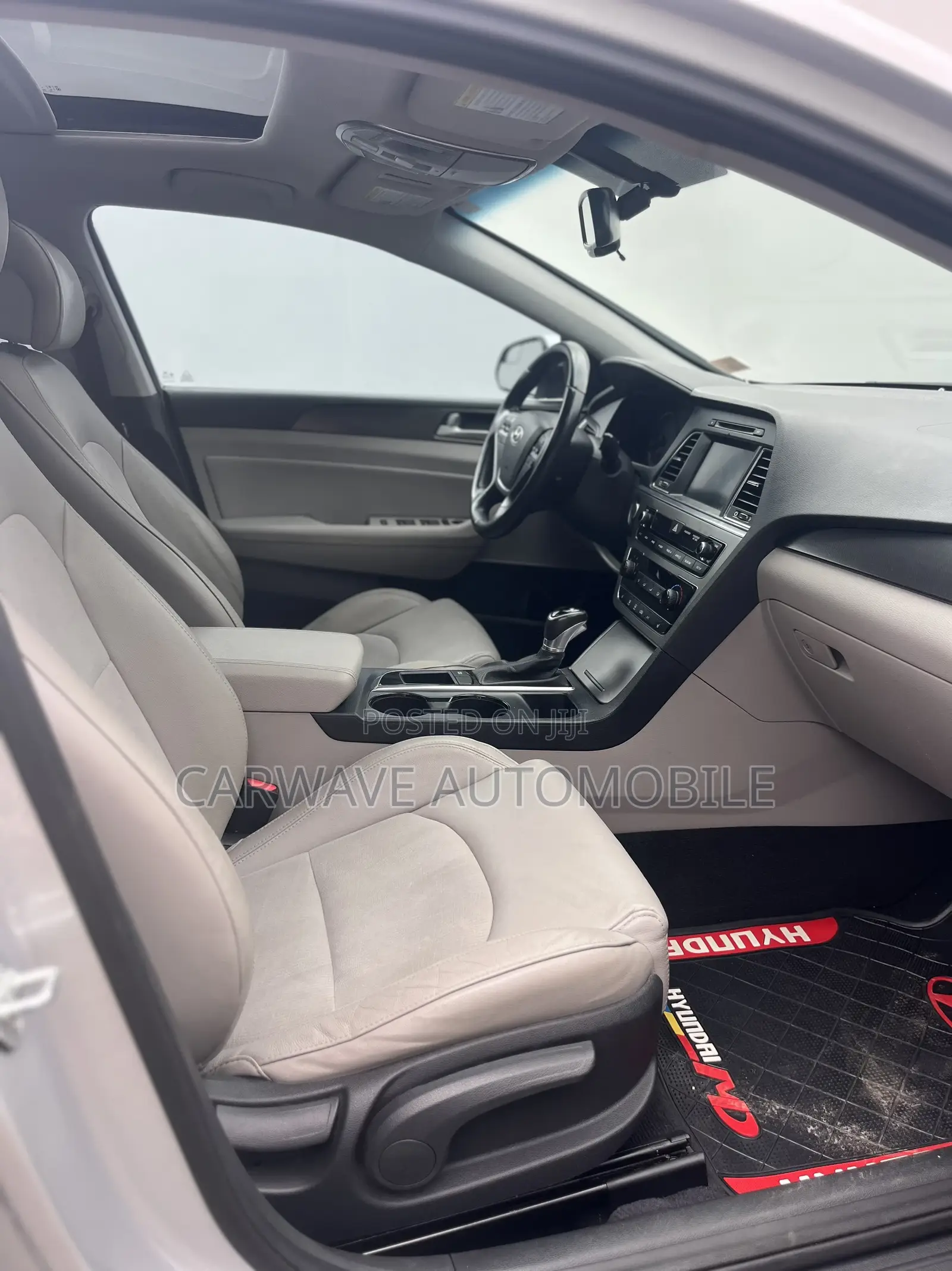 Hyundai Sonata Sport 2.0T Sedan FWD (2.0L 4cyl 6A) 2017 Silver