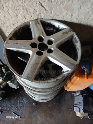 Toyota Voxzy Wheel Rim'16