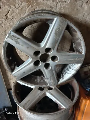 Toyota Voxzy Wheel Rim'16