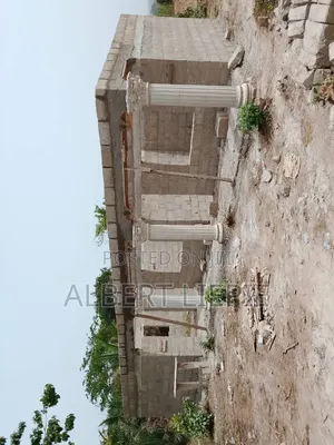 3bdrm Townhouse/Terrace in Albert, Offinso North for sale