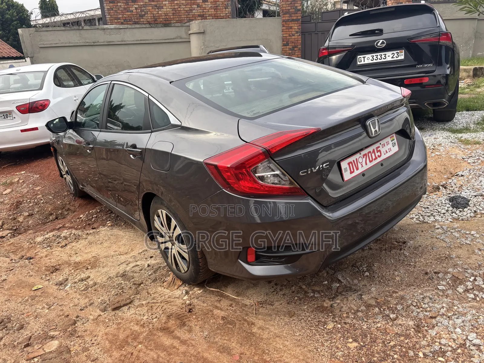 Honda Civic LX 2dr Coupe (2.0L 4cyl) 2017 Gray