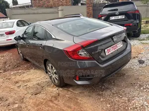 Honda Civic LX 2dr Coupe (2.0L 4cyl) 2017 Gray