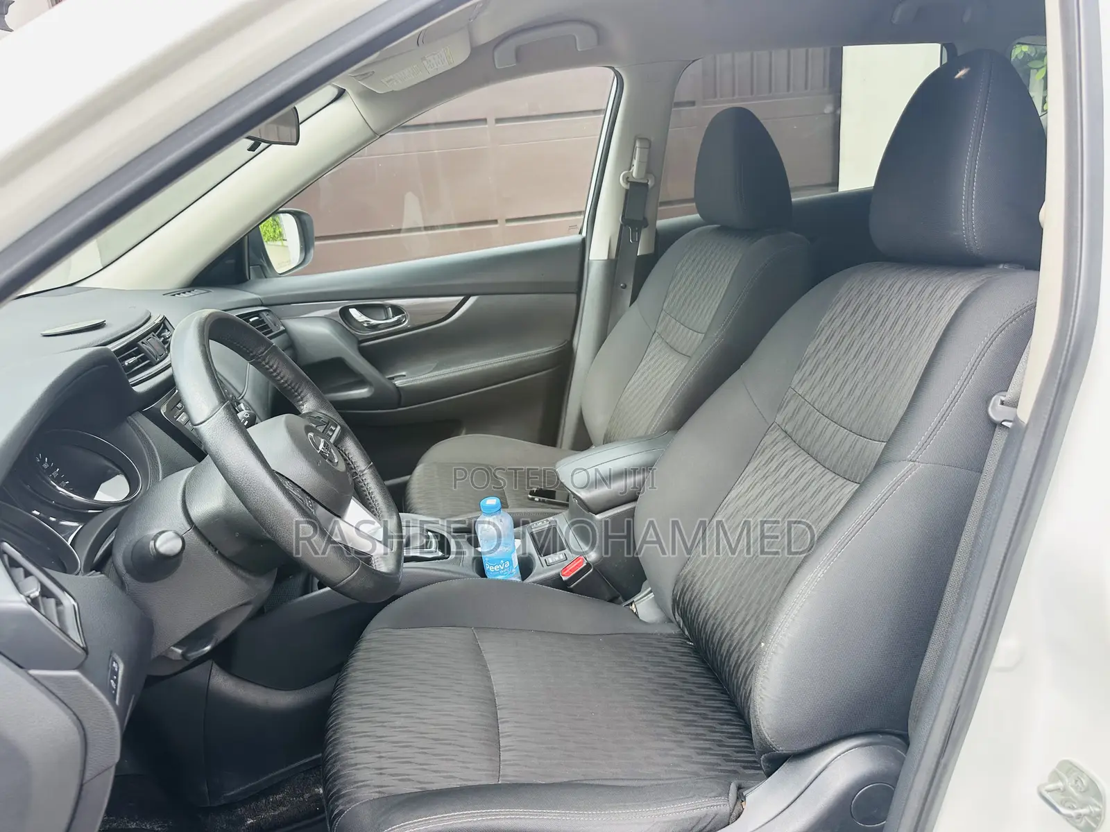 Nissan Rogue SV AWD 2020 White