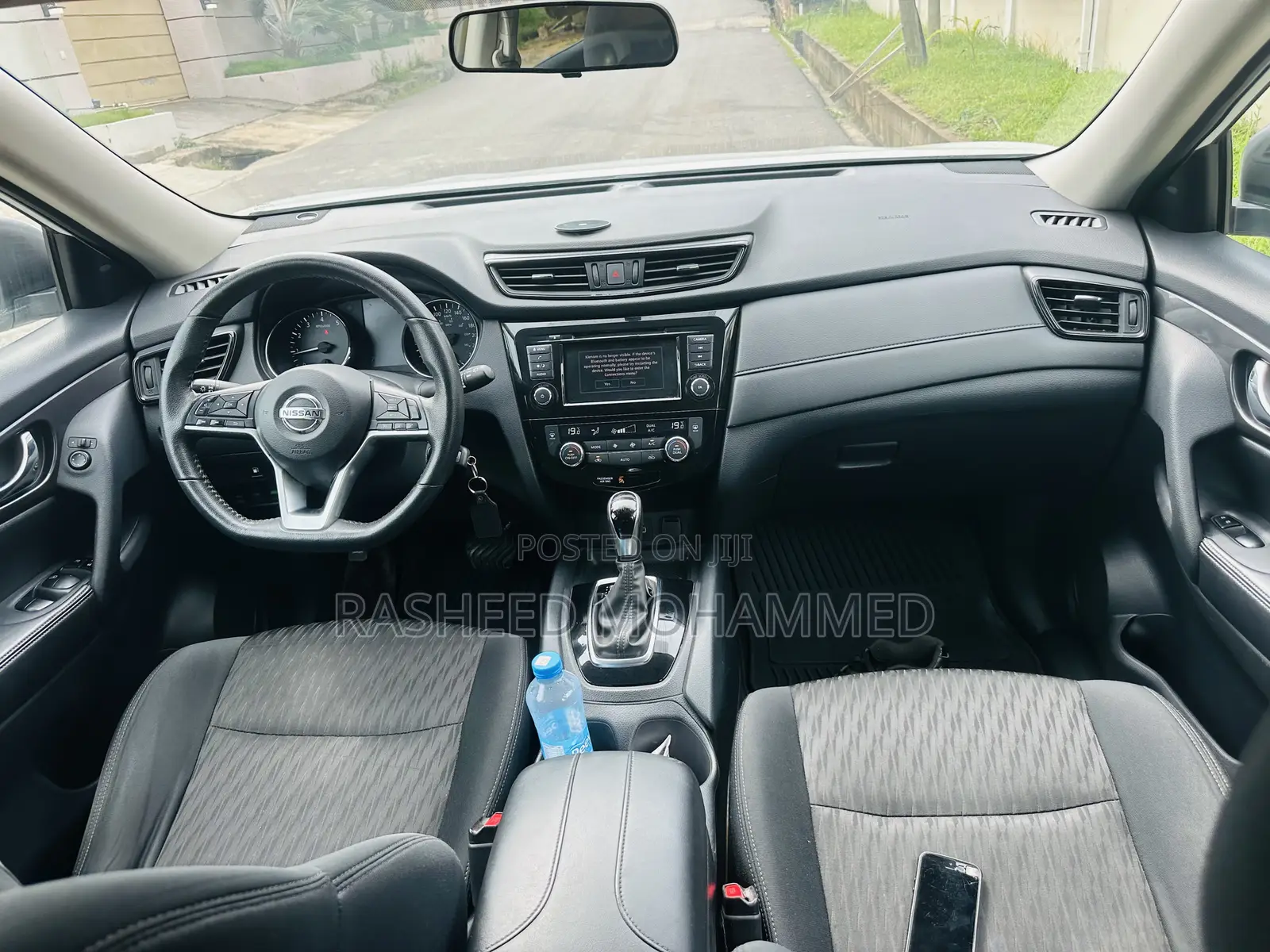 Nissan Rogue SV AWD 2020 White