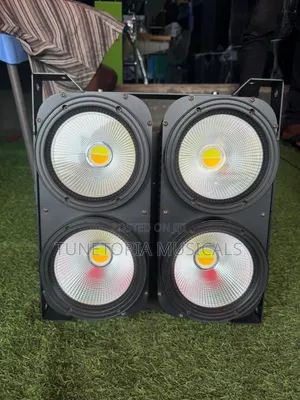 4x100w Cob Led Audience Blinder Stage Light,7