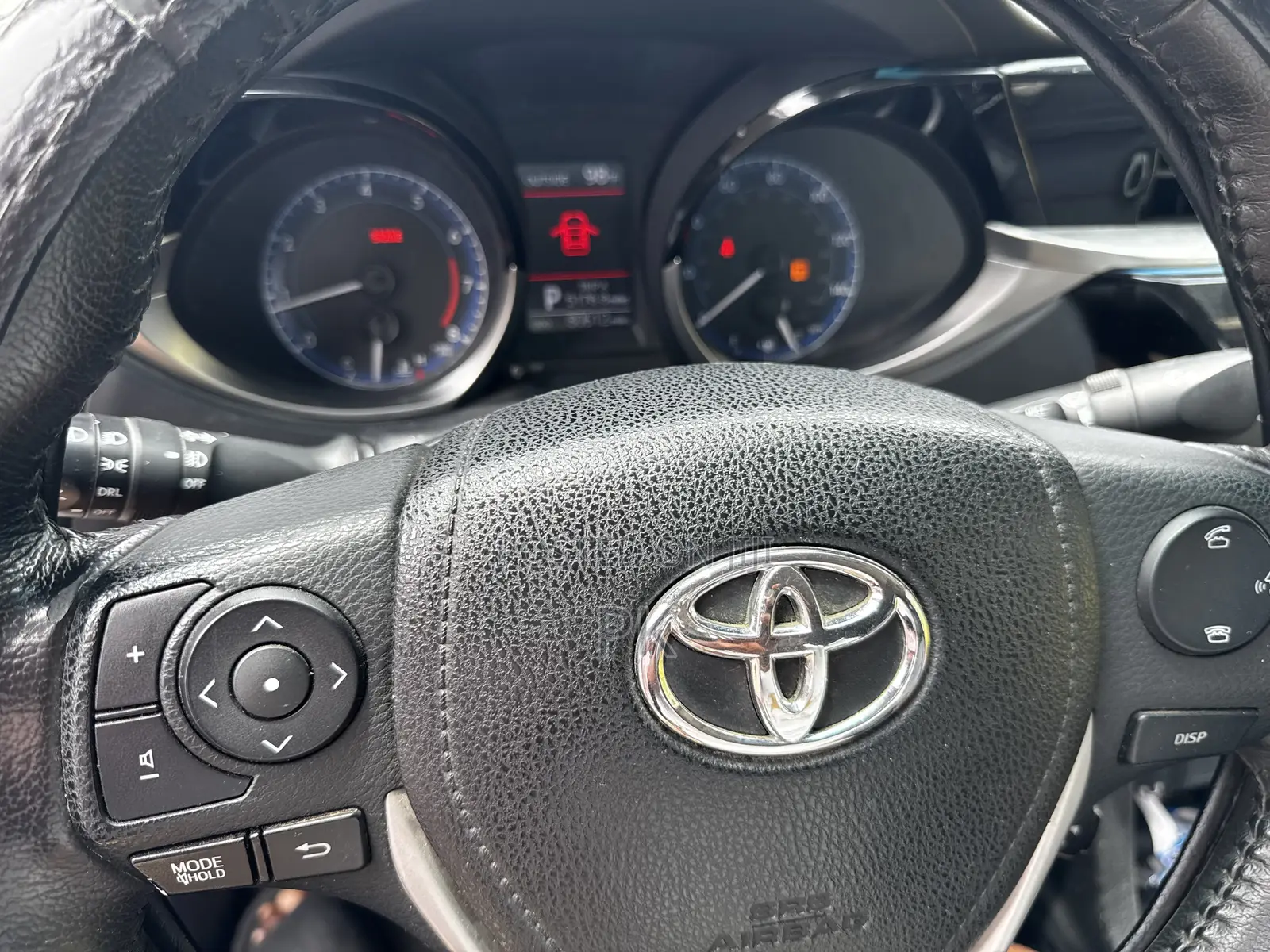 Toyota Corolla 2016 White