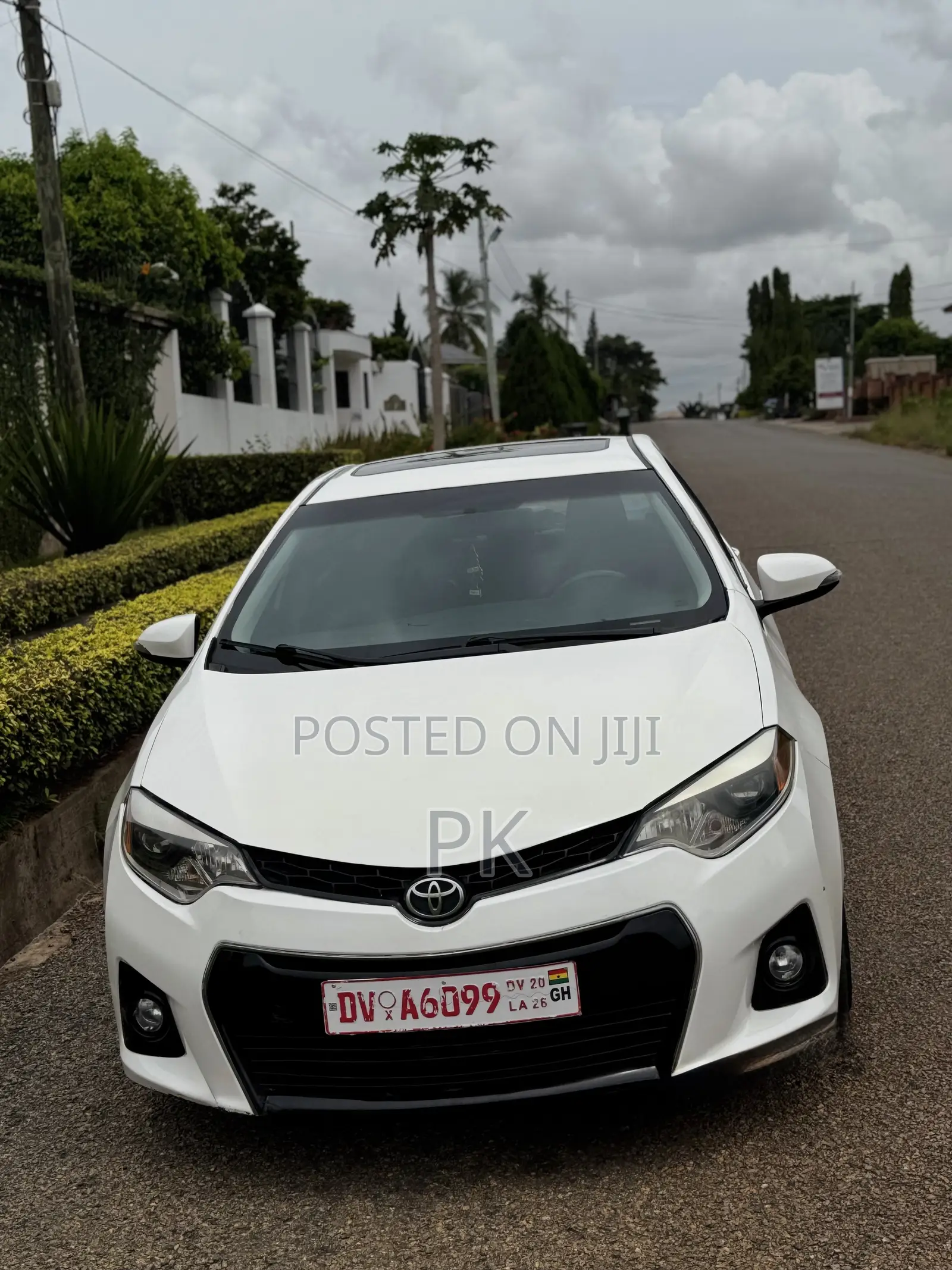 Toyota Corolla 2016 White
