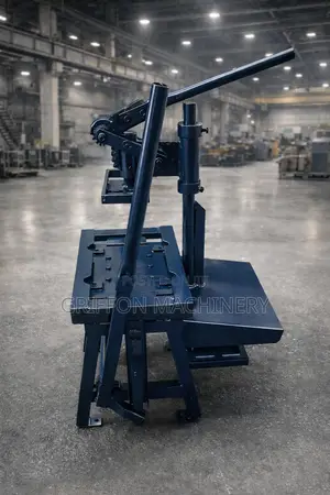 Block Machine / Bricks Pressers Machines