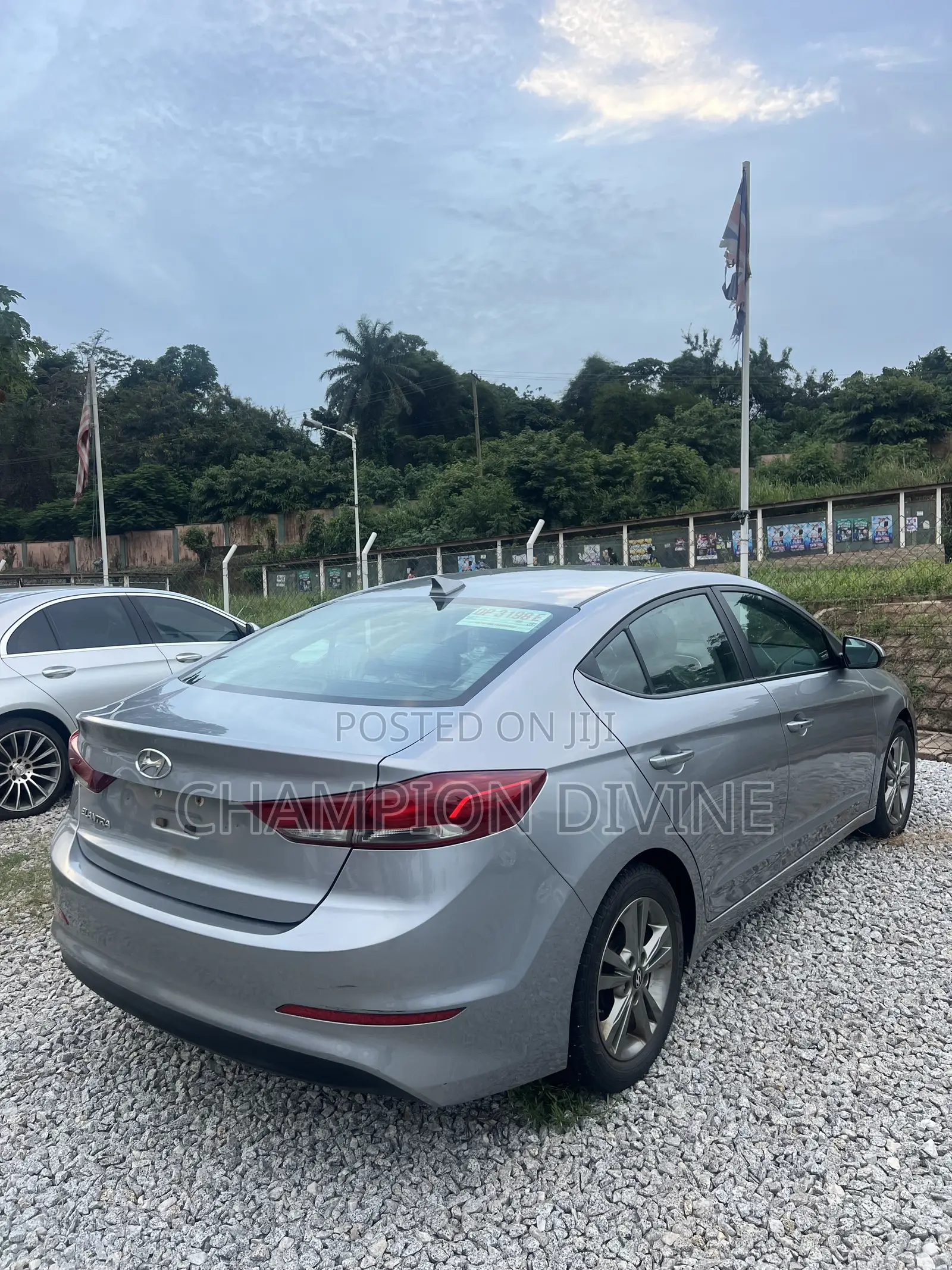 Hyundai Elantra 2017 Gray