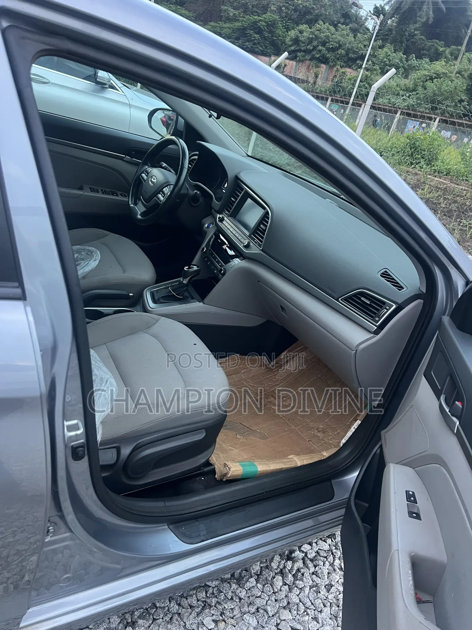 Hyundai Elantra 2017 Gray