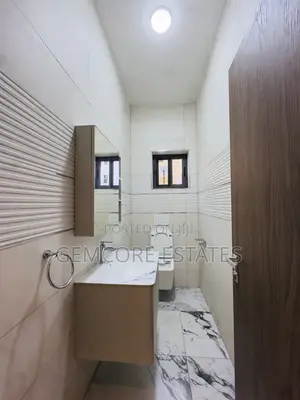 4bdrm House in East Legon for rent