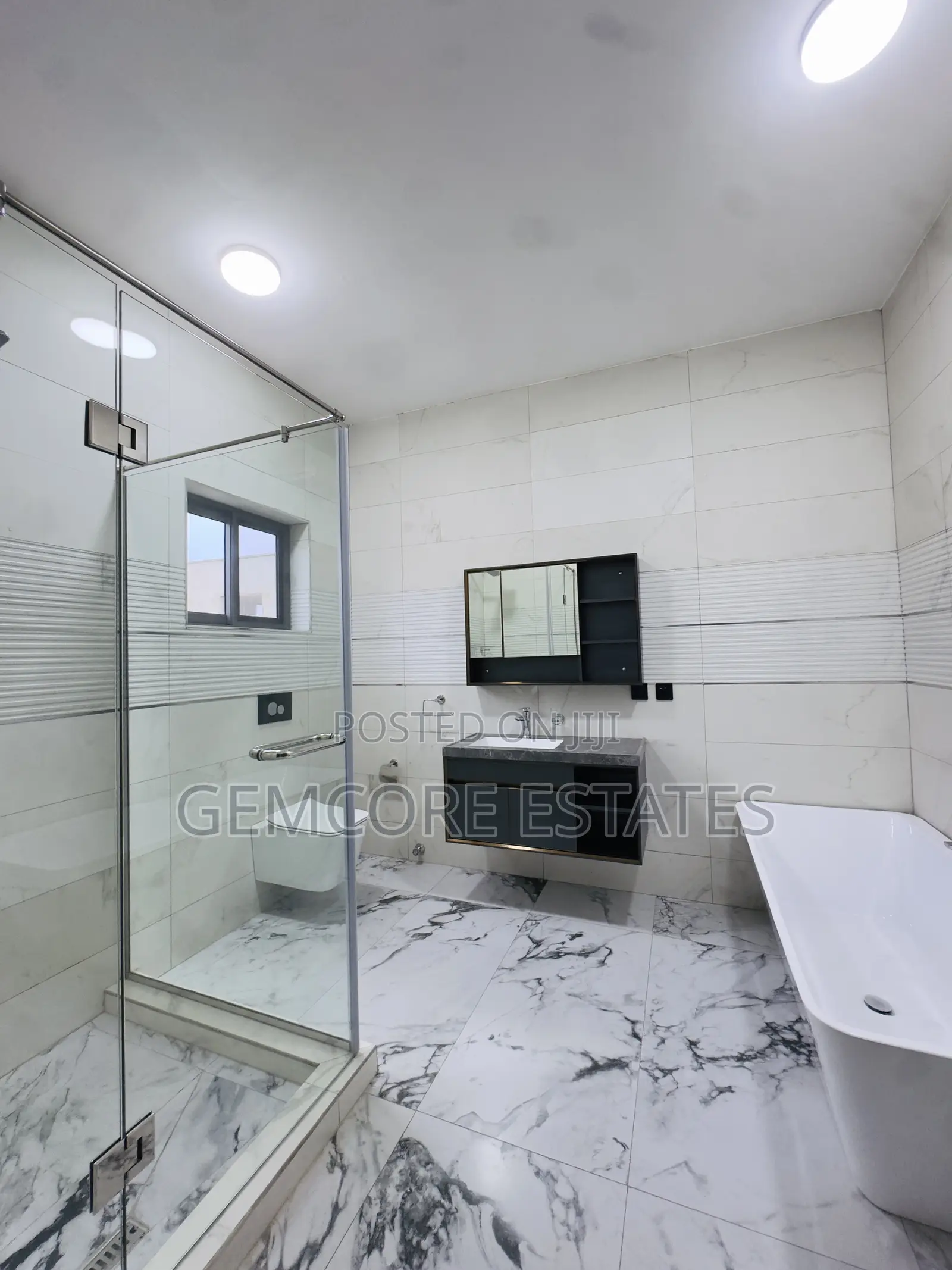 4bdrm House in East Legon for rent