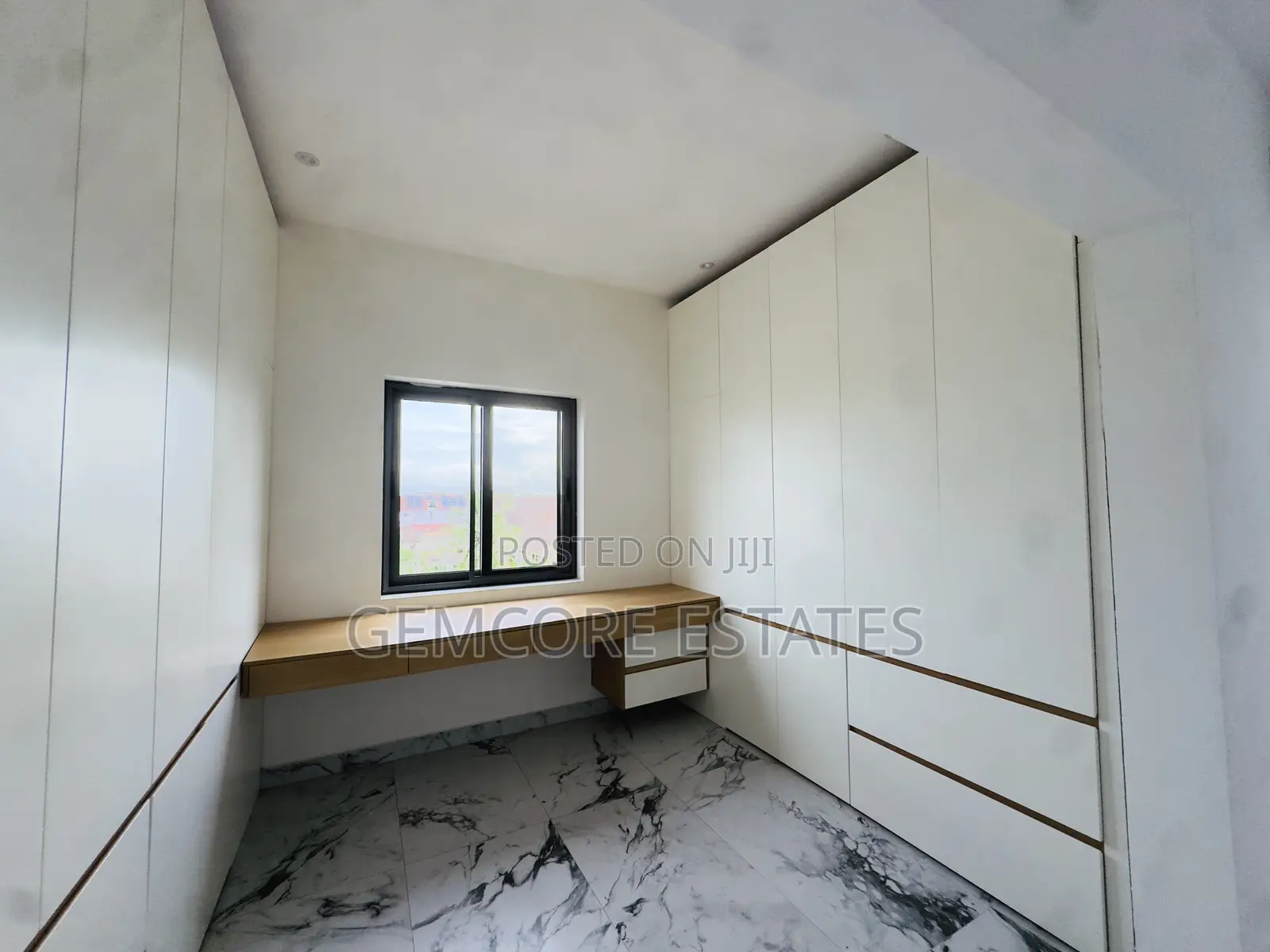 4bdrm House in East Legon for rent