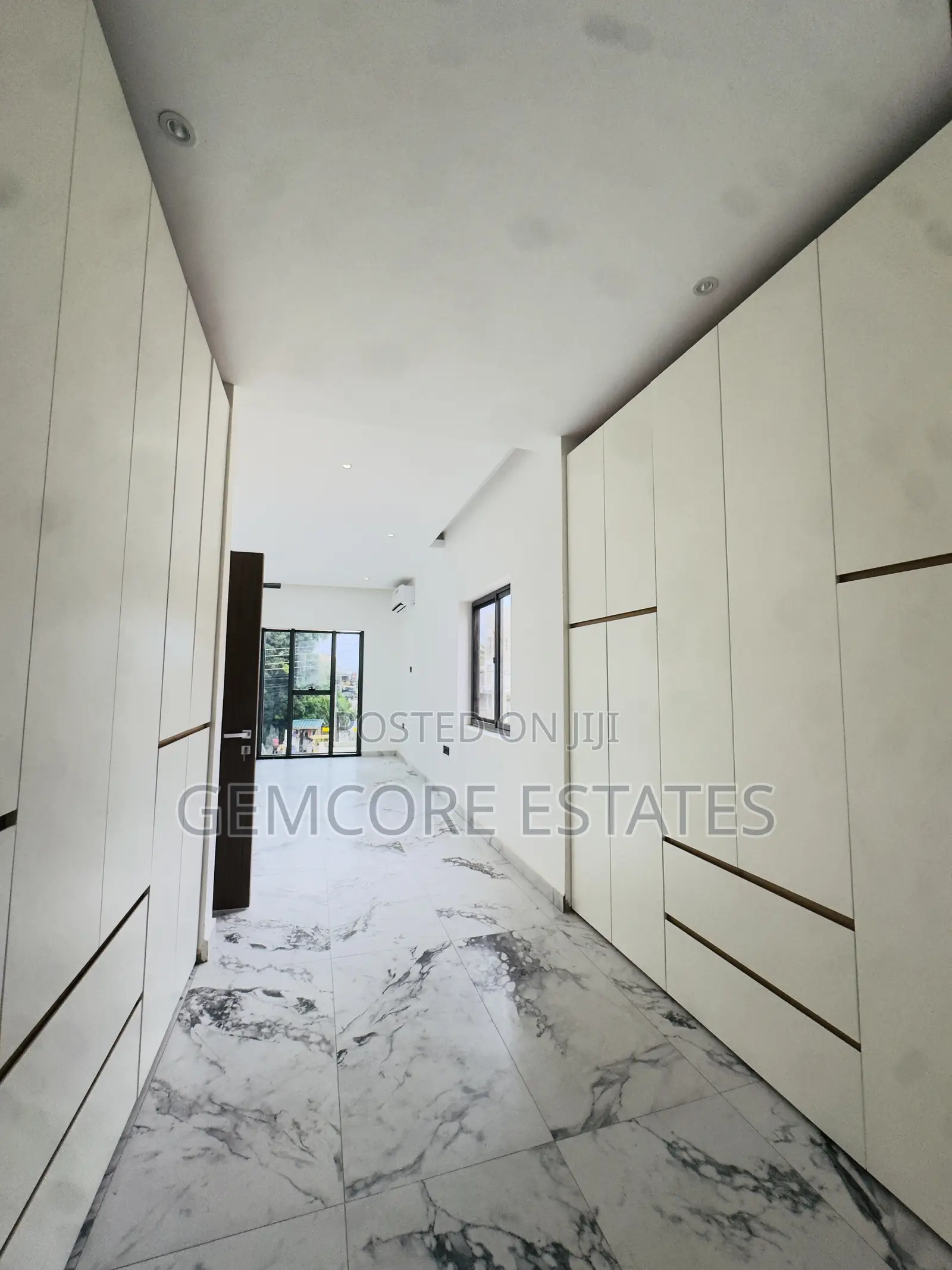 4bdrm House in East Legon for rent