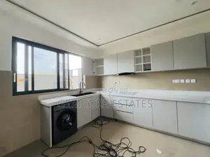 4bdrm Townhouse / Terrace in East Legon for rent