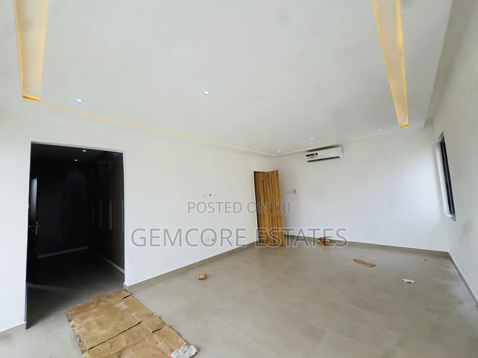 4bdrm Townhouse / Terrace in East Legon for rent