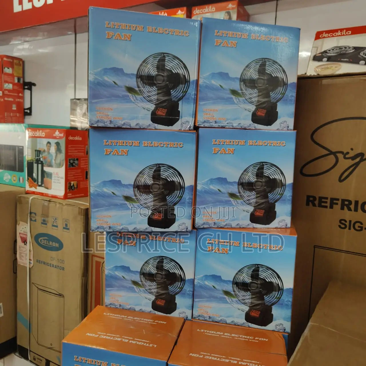 Stylishly Designed Lithium Battery Powered Mini Rechargeable Fan