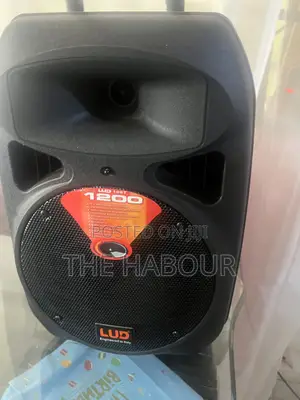 Lud 108t Portable Trolley Speaker – 8” 1200w Bluetooth