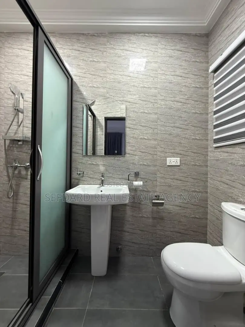 Furnished 4bdrm House in Sefdard Properties, East Legon for rent