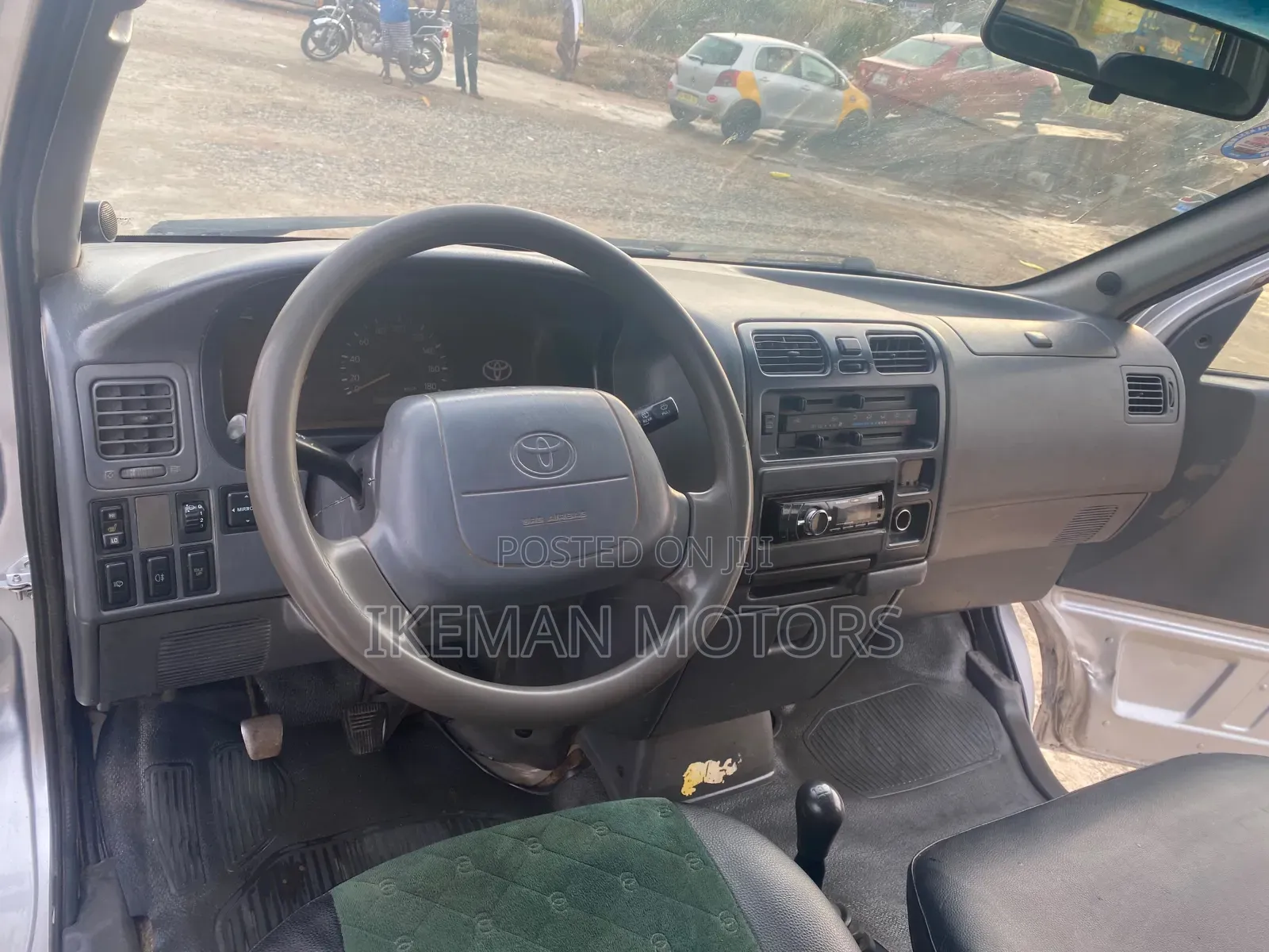 Toyota HiAce 2008 Silver