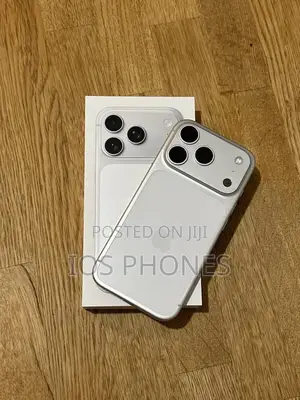 Apple iPhone 17 Pro Max 256 GB Silver