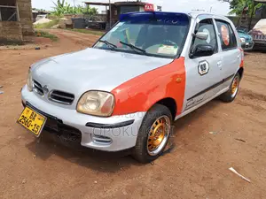 Nissan March 2002 Silver