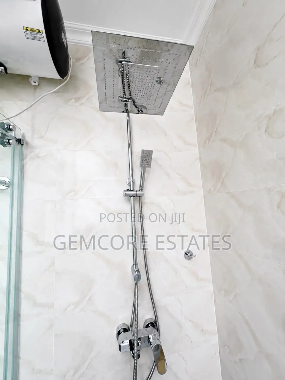4bdrm Townhouse / Terrace in East Legon for rent